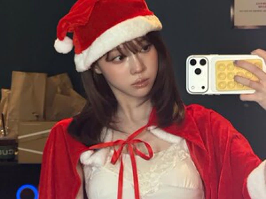 aespaのウィンター、クリスマスの魅力を発信！ | スマートニュース