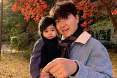 愛娘との幸せな日常を公開したパク・スホン、法廷闘争の裏にある想いとは?